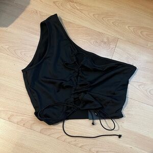 One shoulder lace up cut out cropped top